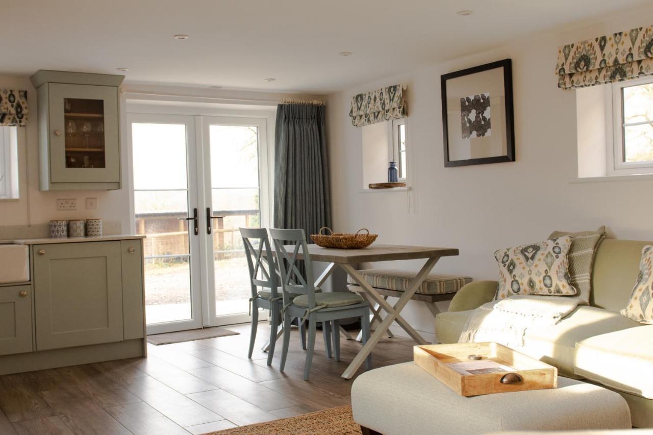 Finwood Green Farm Holiday Cottages-The Calf Shed And The Milk Parlour Henley-in-Arden Eksteriør bilde