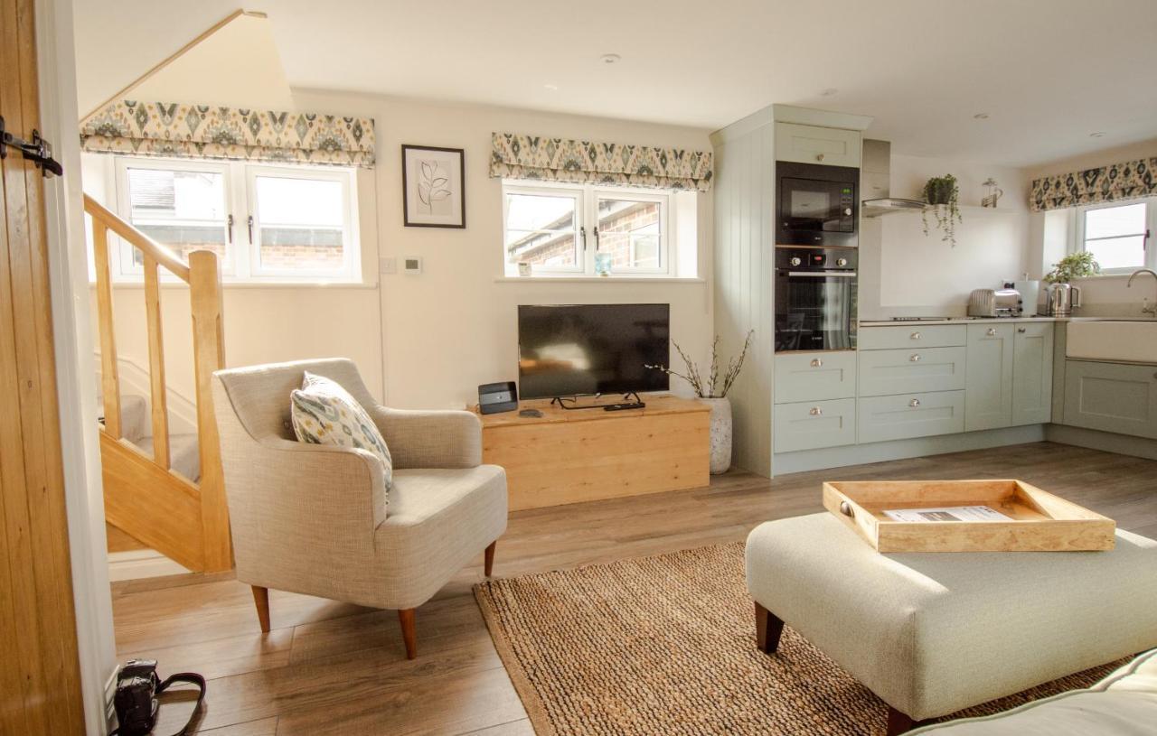 Finwood Green Farm Holiday Cottages-The Calf Shed And The Milk Parlour Henley-in-Arden Eksteriør bilde